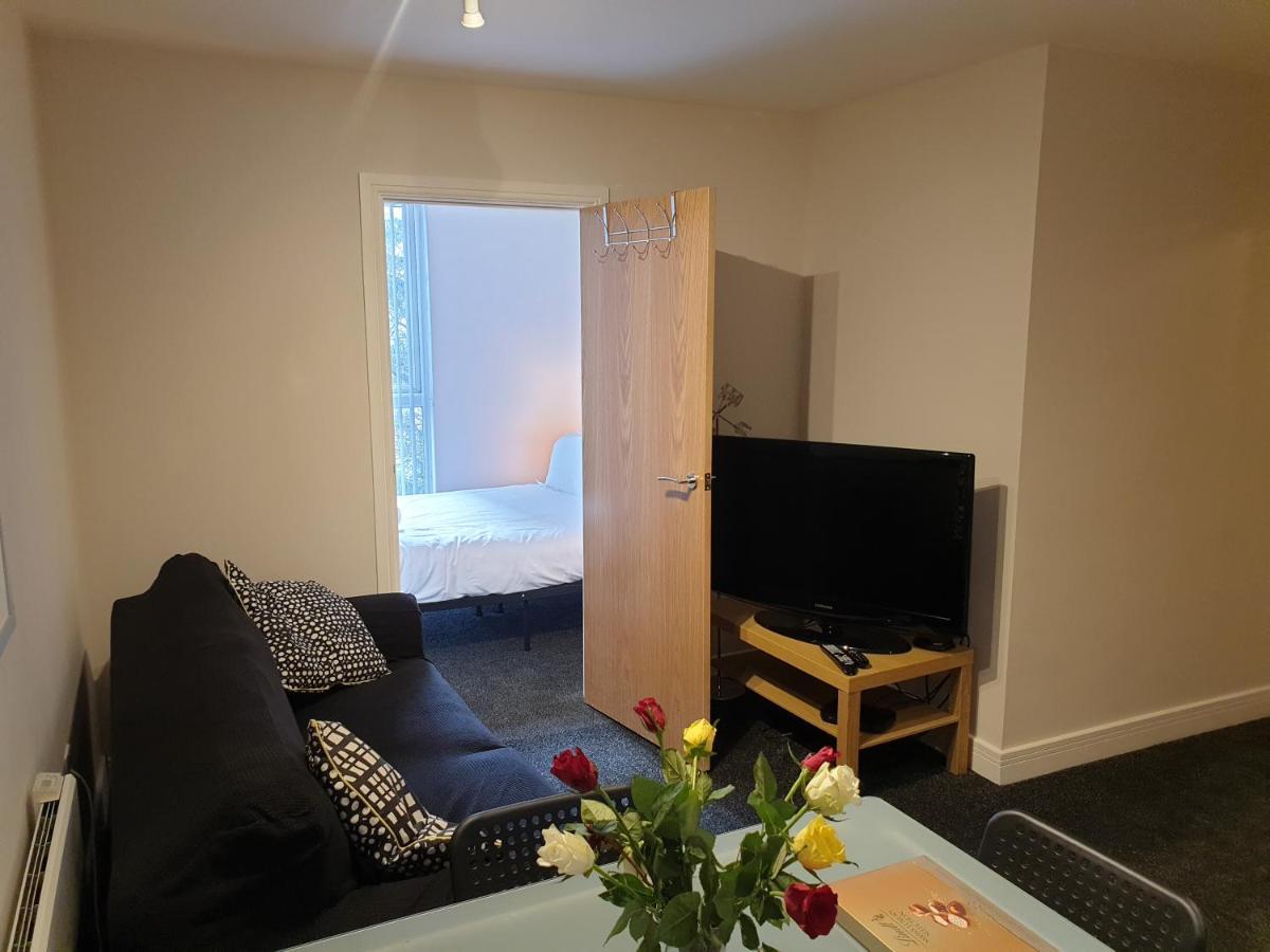 Birmingham Emerald, 2 Bedroom Apartment Esterno foto